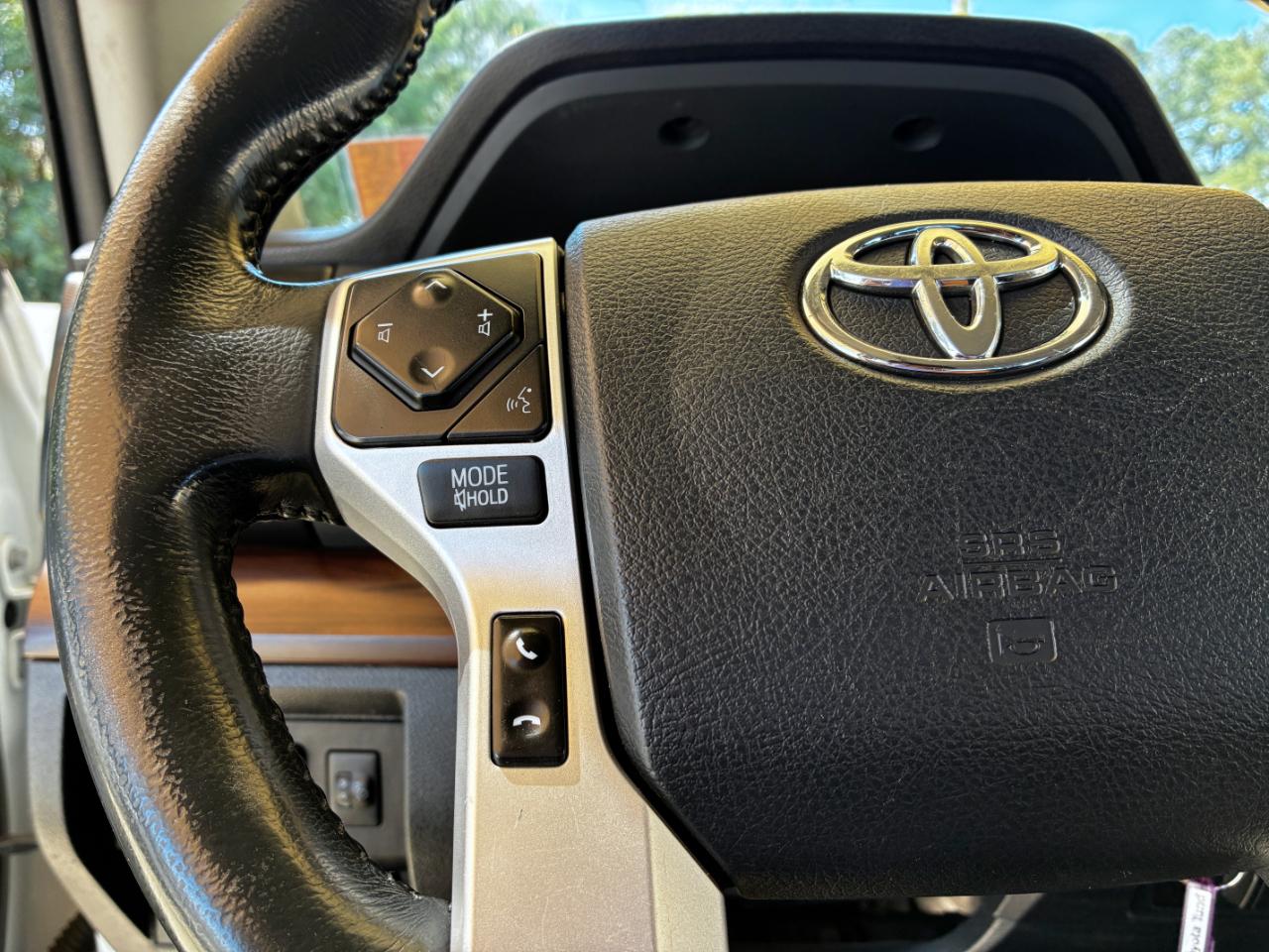 Toyota Tundra  2019