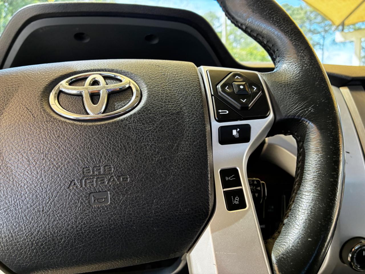 Toyota Tundra  2019