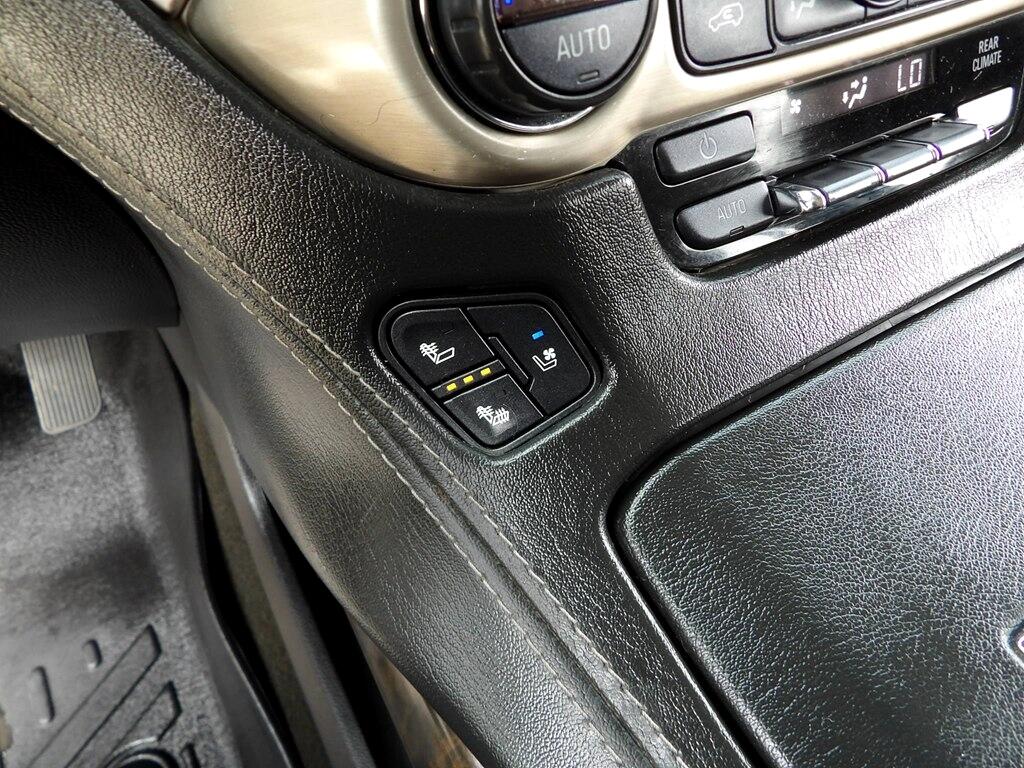2018 Gmc Yukon XL Denali photo 32