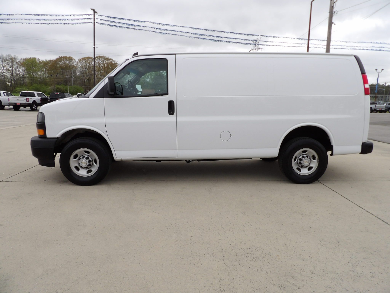 Chevrolet Express 1500 Cargo 2023