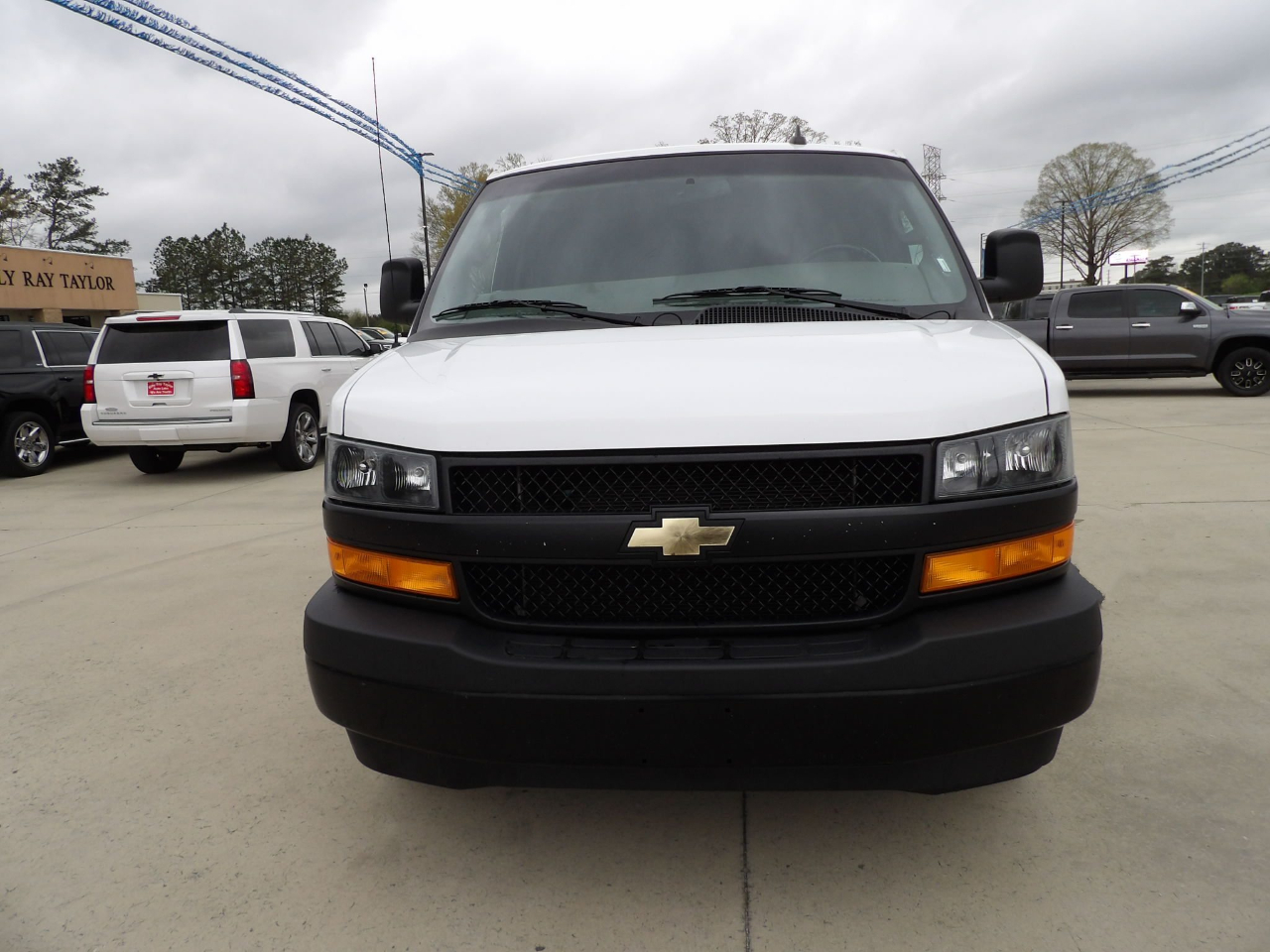 Chevrolet Express 1500 Cargo 2023
