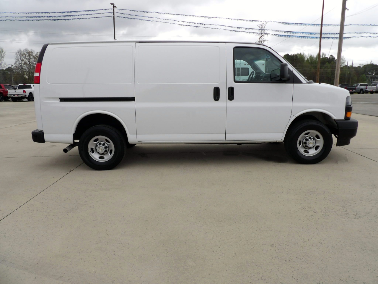 Chevrolet Express 1500 Cargo 2023
