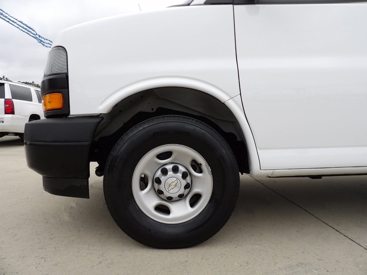 Chevrolet Express 1500 Cargo 2023