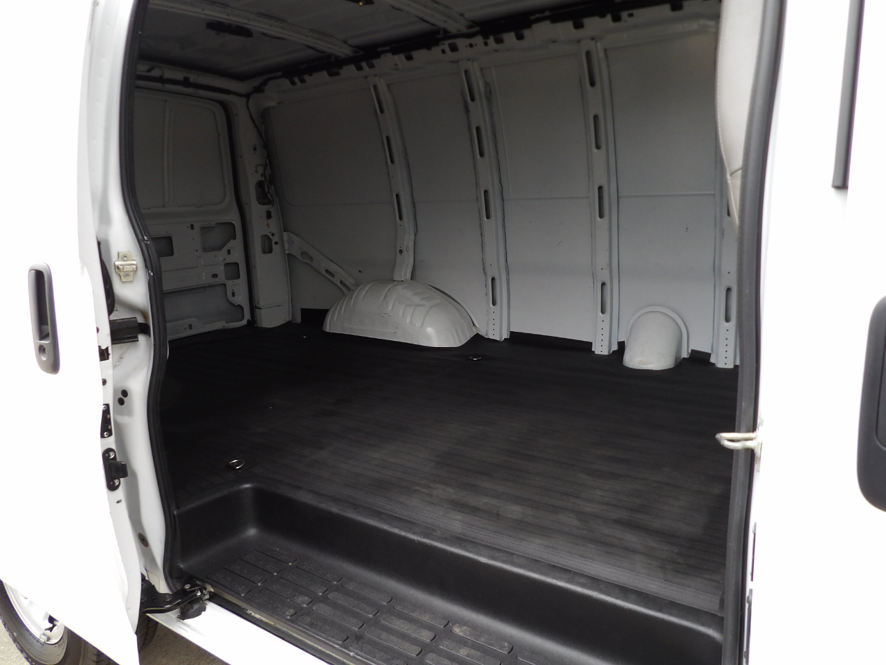 Chevrolet Express 1500 Cargo 2023