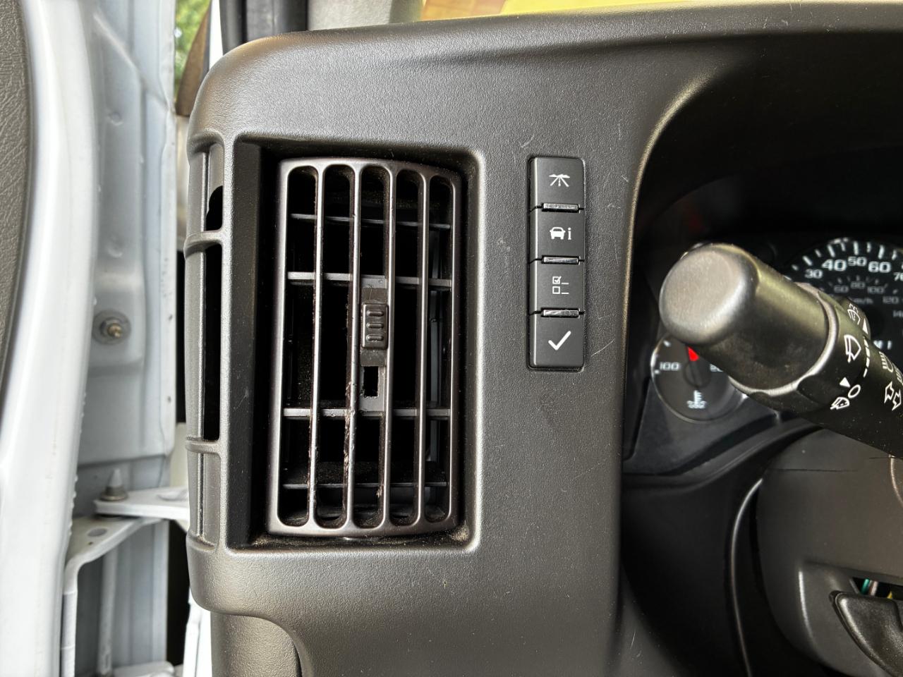 Chevrolet Express 1500 Cargo 2023