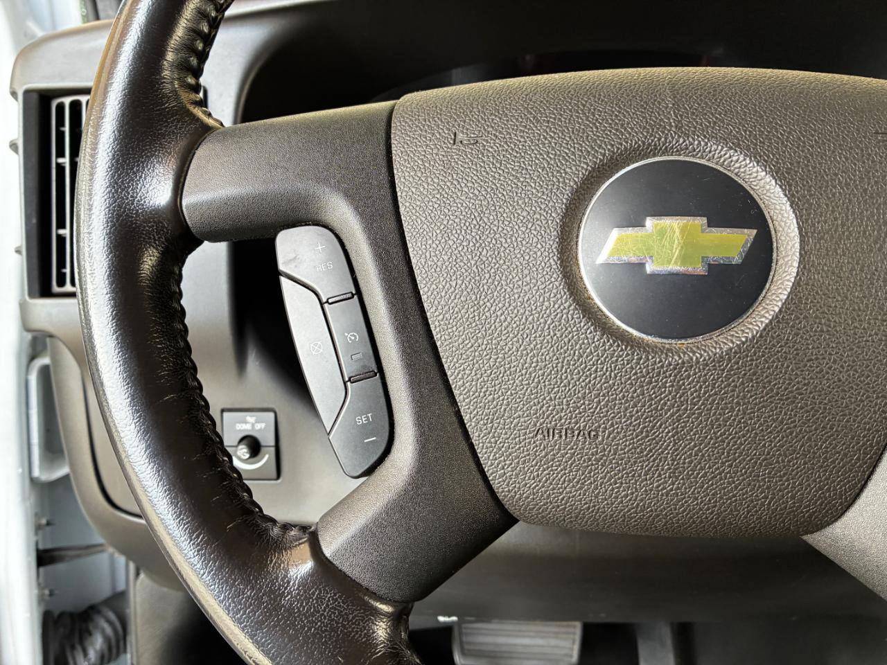 Chevrolet Express 1500 Cargo 2023