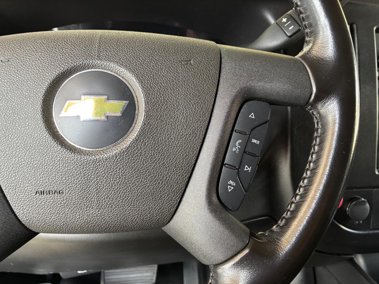 Chevrolet Express 1500 Cargo 2023