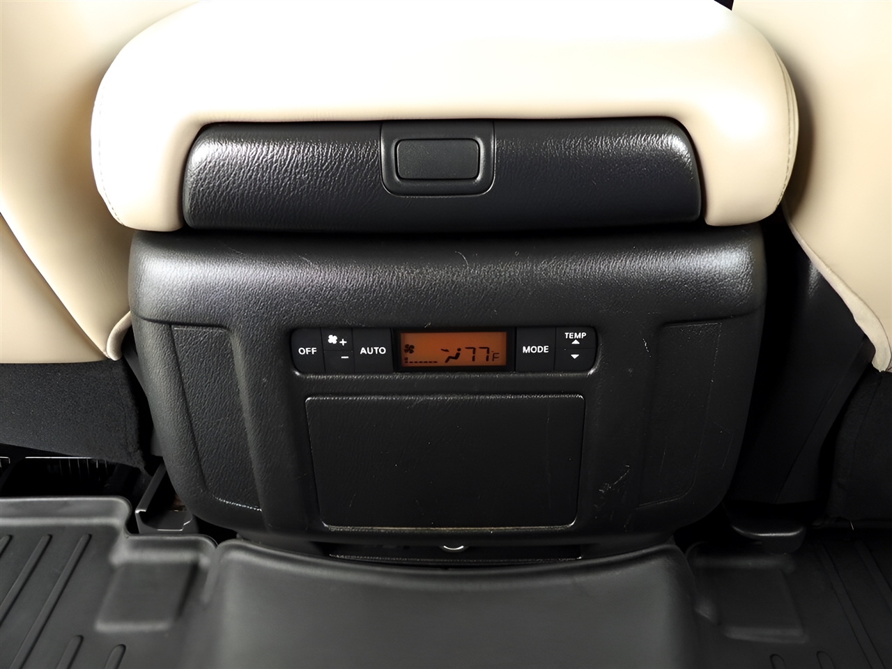 Nissan Armada  2017 Nissan Armada  2017