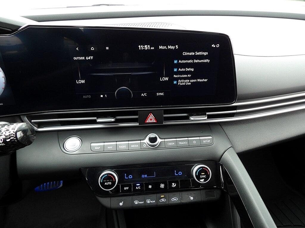 Hyundai Elantra  2023 Hyundai Elantra  2023