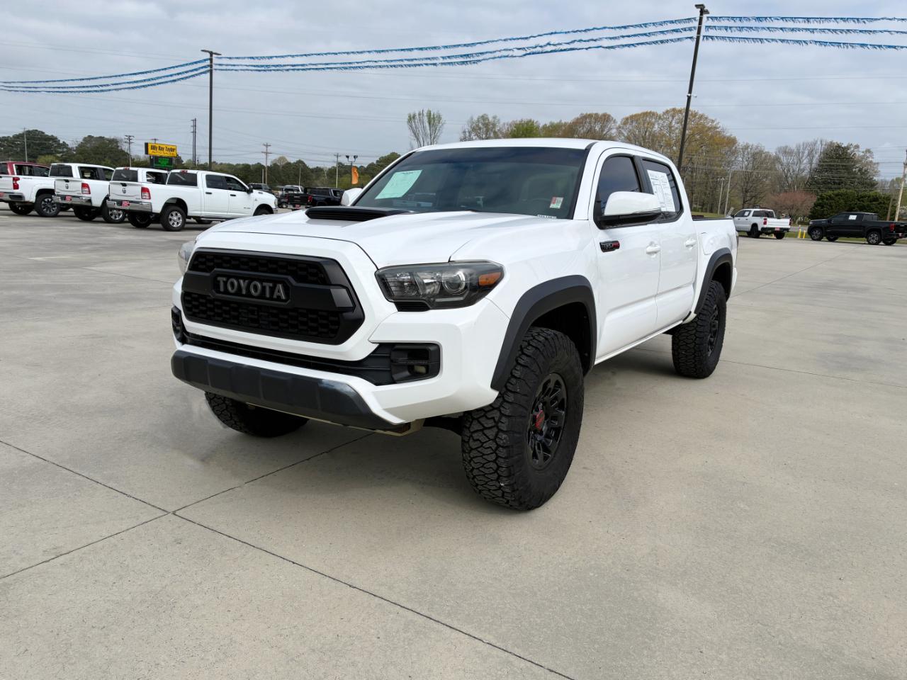 Toyota Tacoma  2017