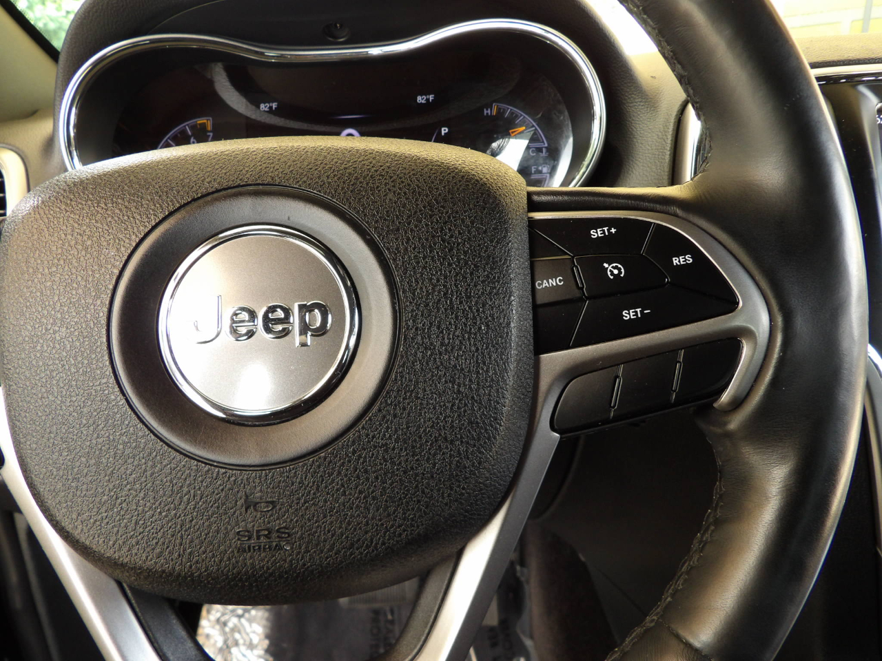 Jeep Grand Cherokee  2018