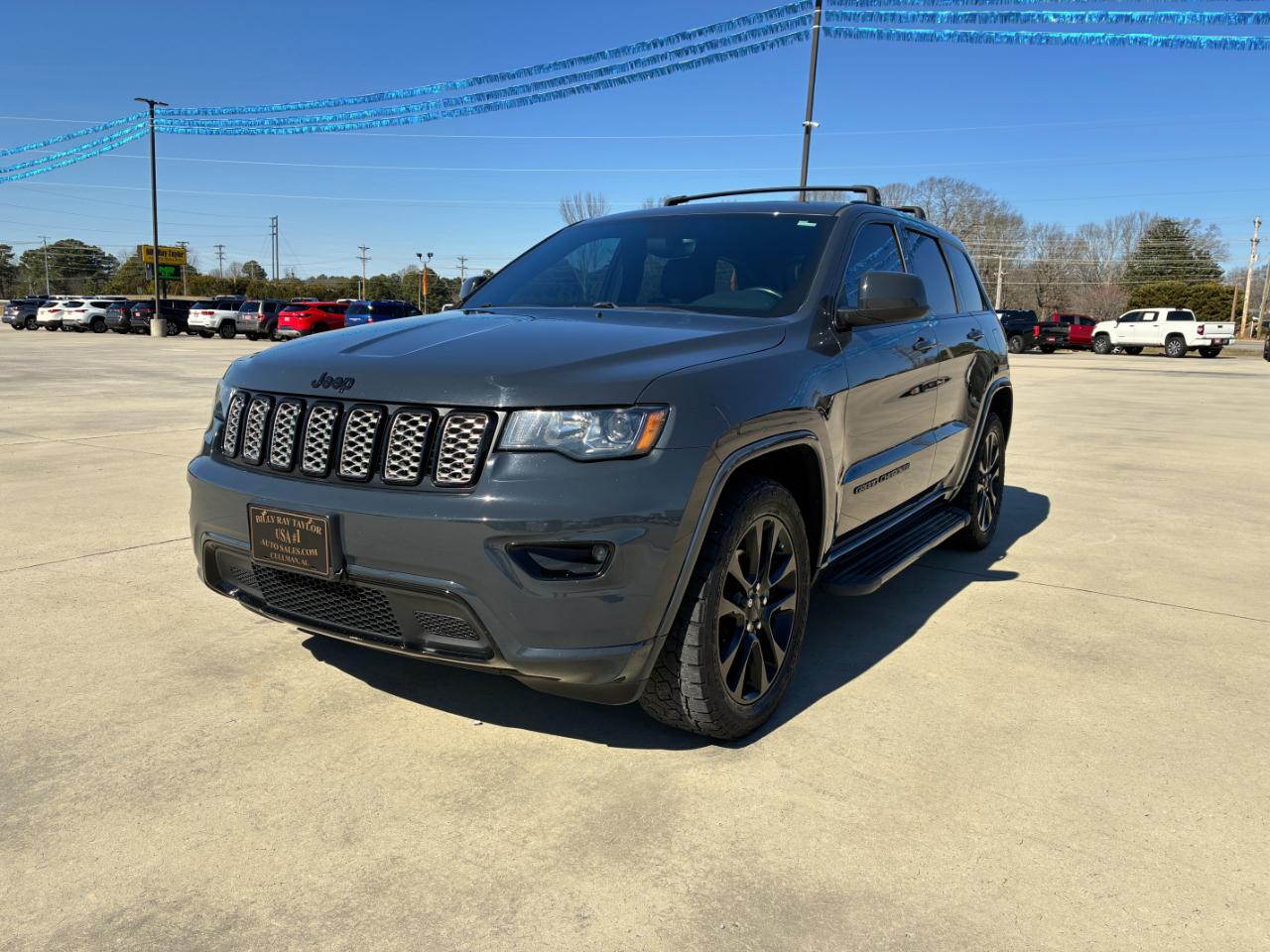 2018 Jeep Grand Cherokee LAREDO