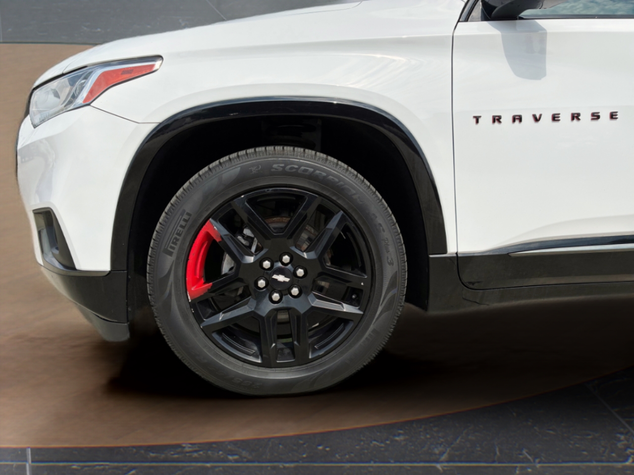 2019 Chevrolet Traverse Premier photo 3