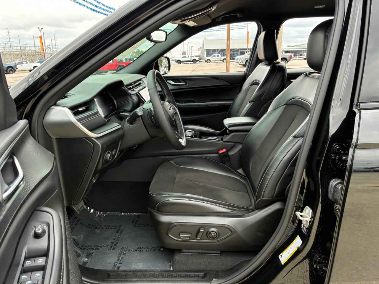 Jeep Grand Cherokee L  2023