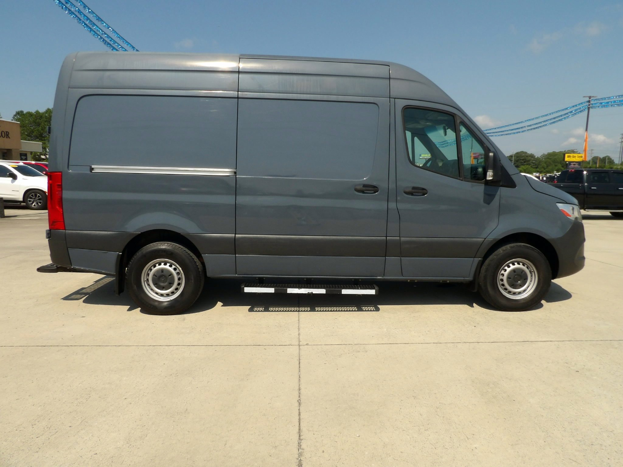 Mercedes-Benz Sprinter  2019
