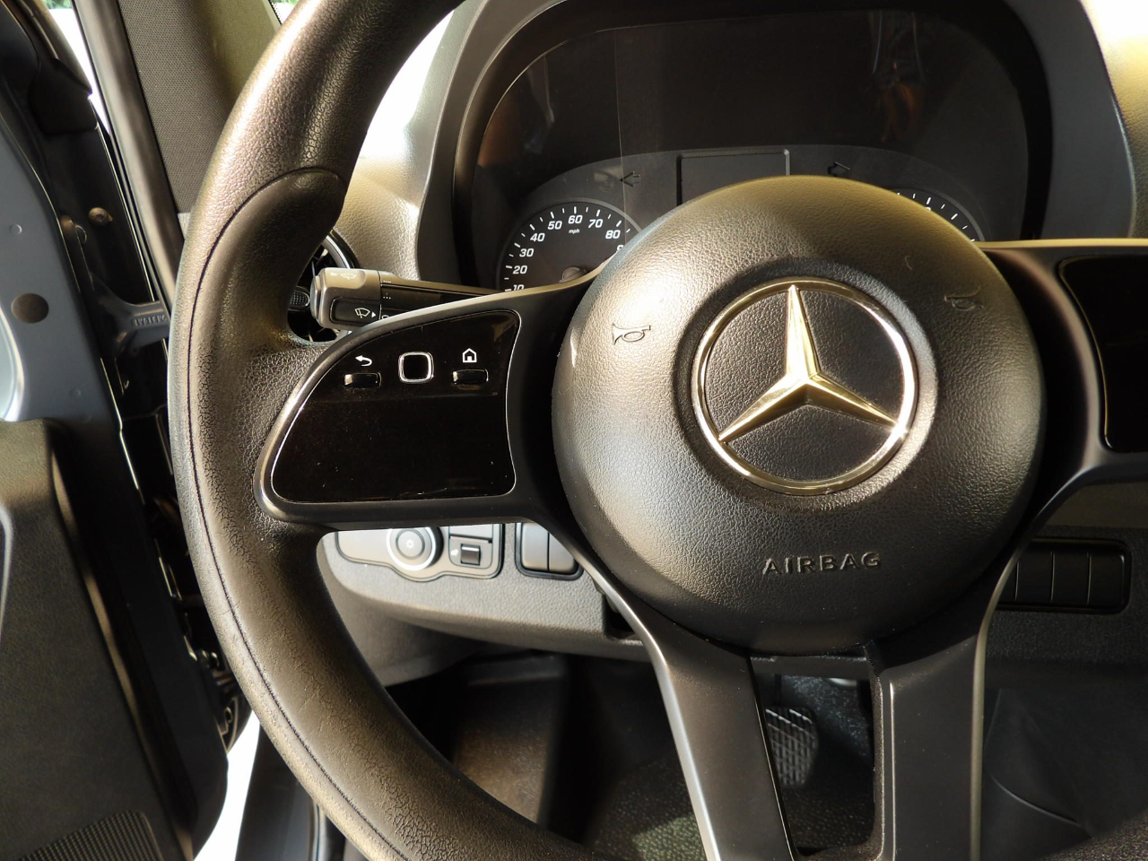 Mercedes-Benz Sprinter  2019