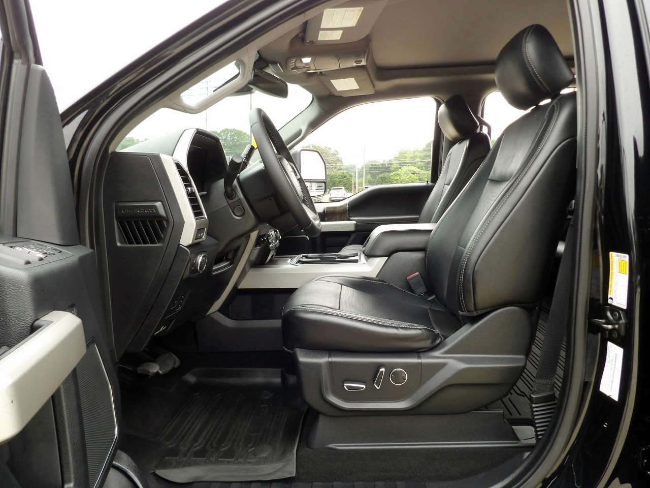 Ford F-250 SD Lariat 2019