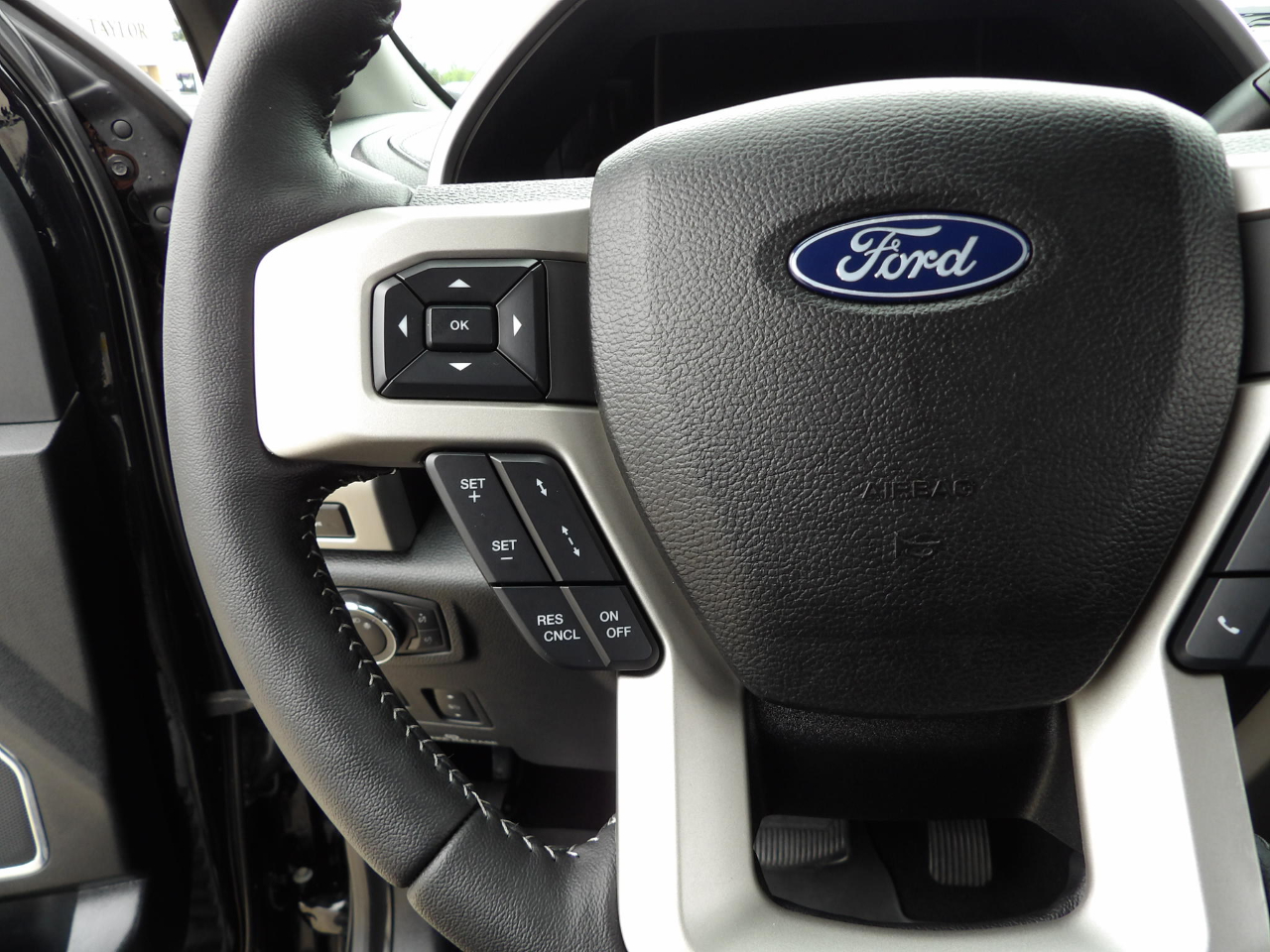 Ford F-250 SD Lariat 2019