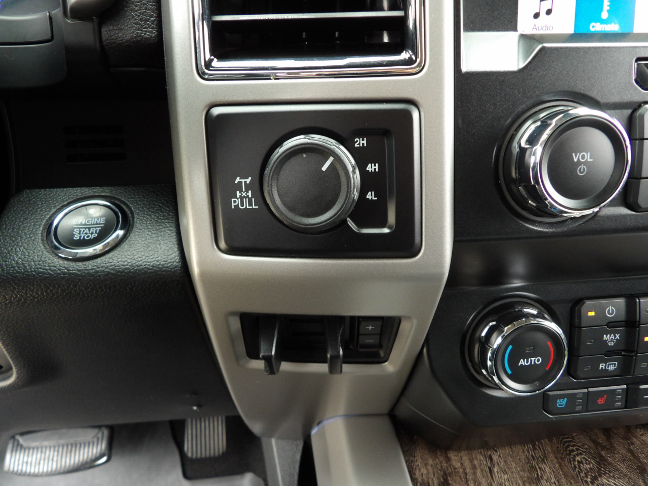 Ford F-250 SD Lariat 2019