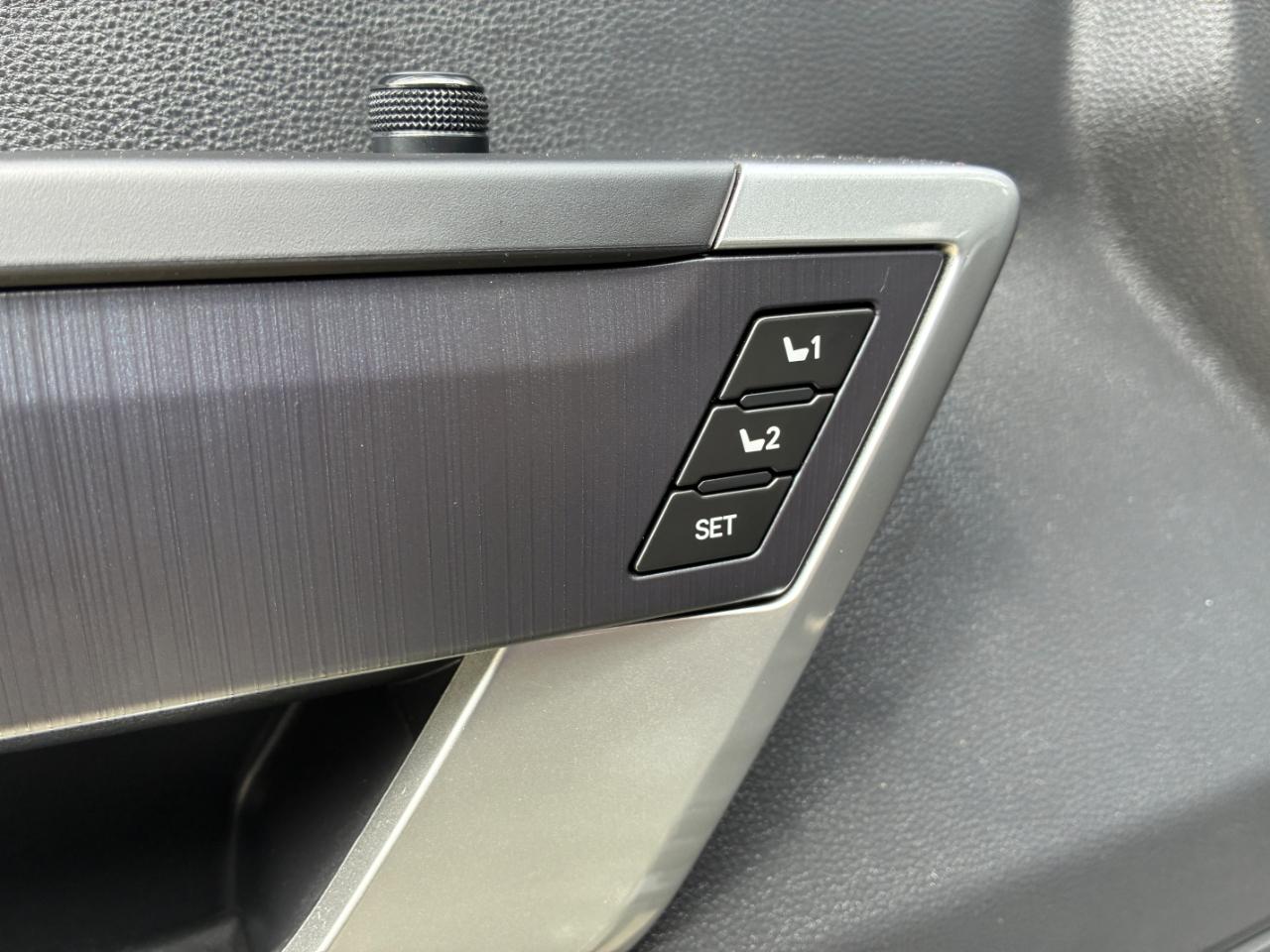 Toyota Tundra  2023