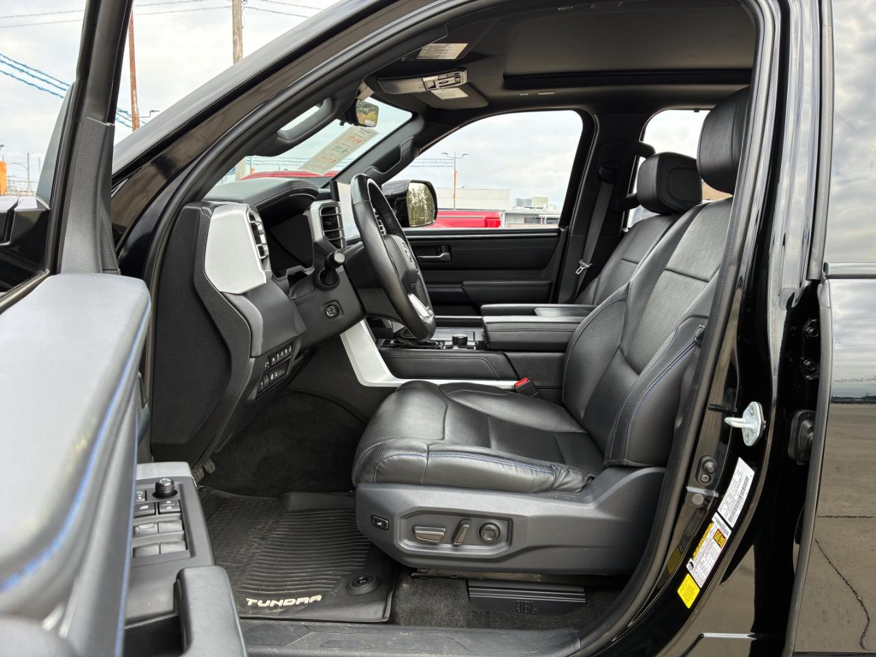 Toyota Tundra  2023
