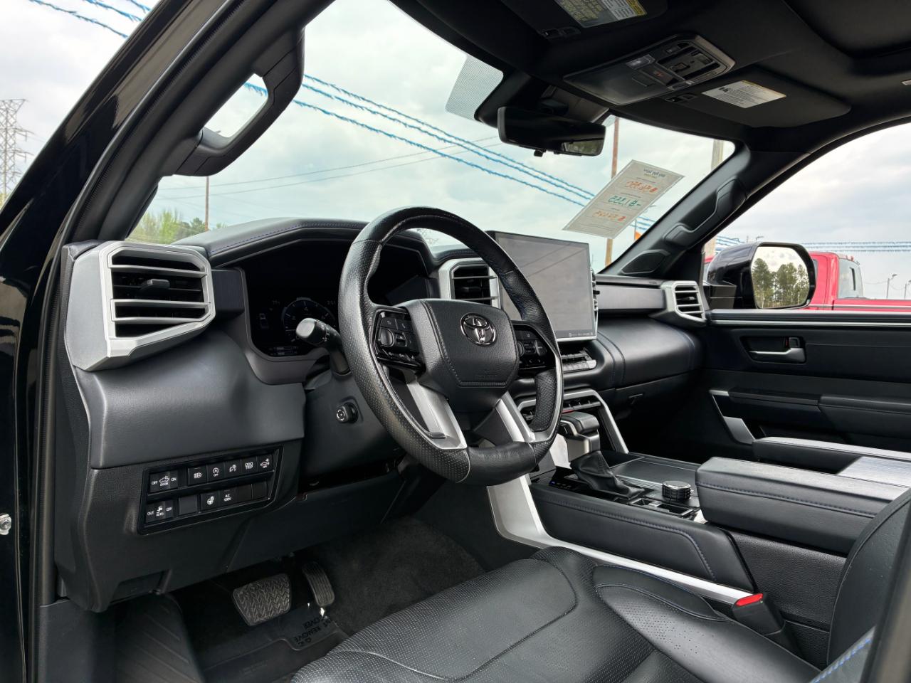 Toyota Tundra  2023