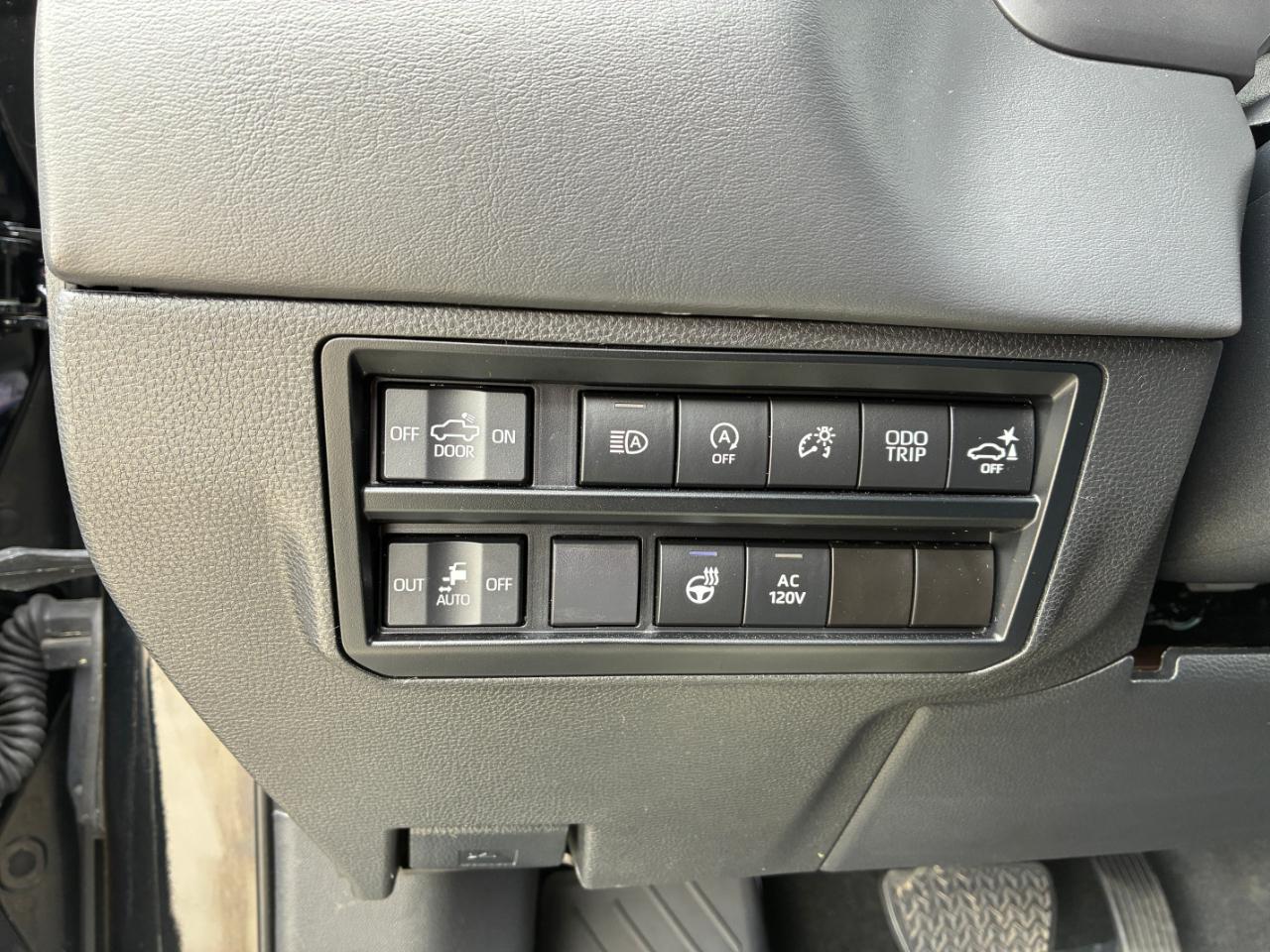 Toyota Tundra  2023