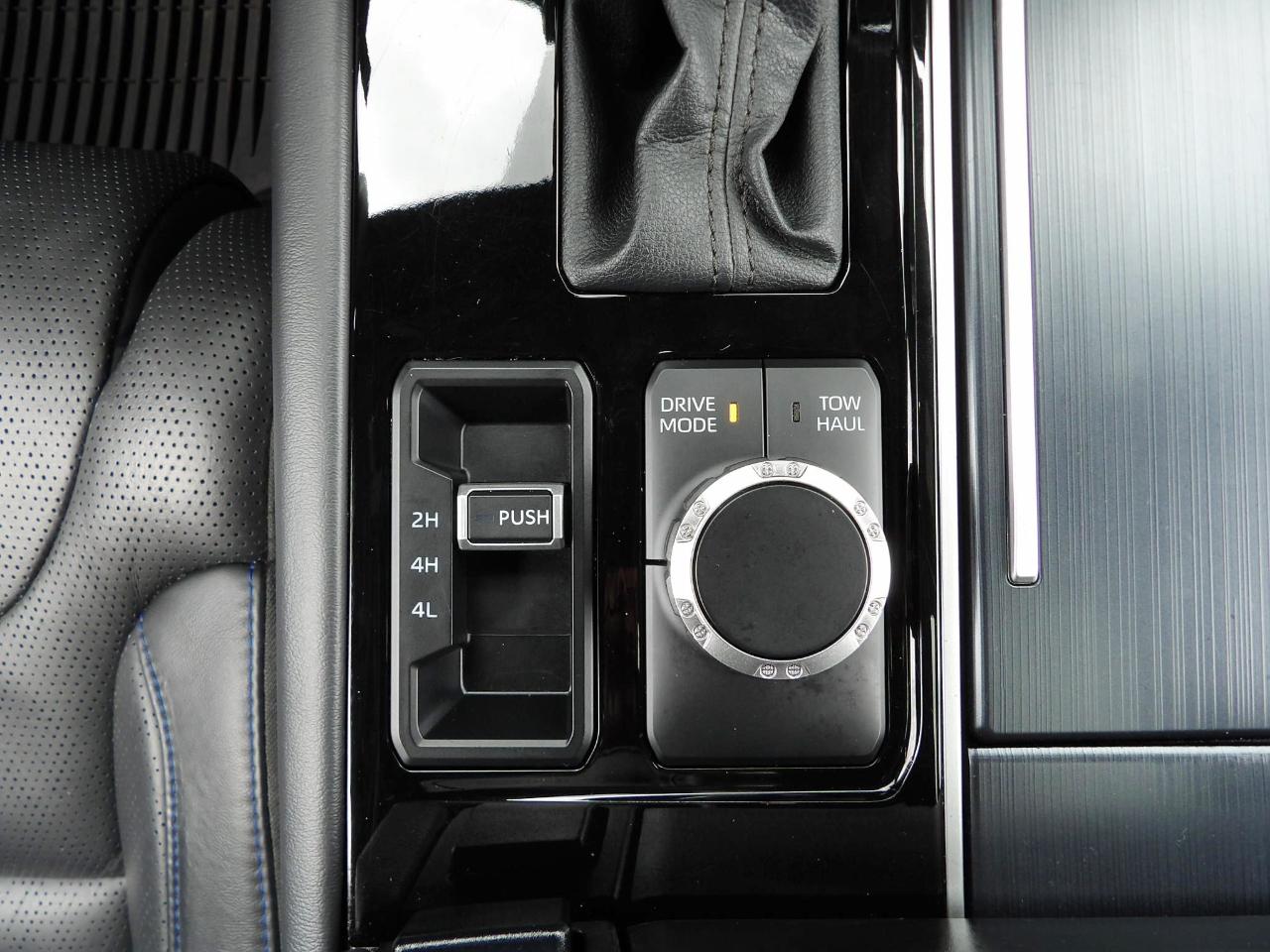 Toyota Tundra  2023