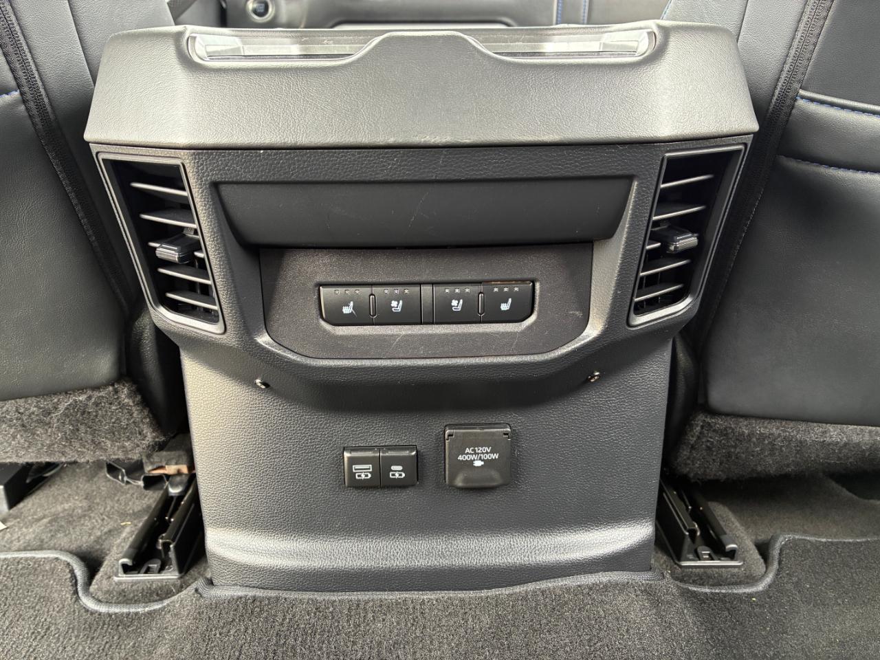 Toyota Tundra  2023