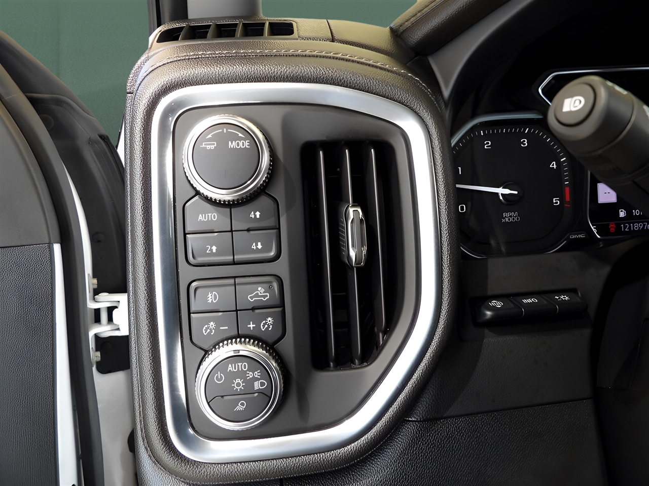GMC Sierra 2500HD  2020 GMC Sierra 2500HD  2020