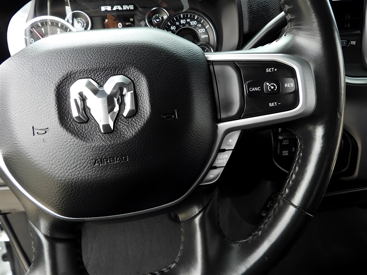 RAM 2500  2024 RAM 2500  2024