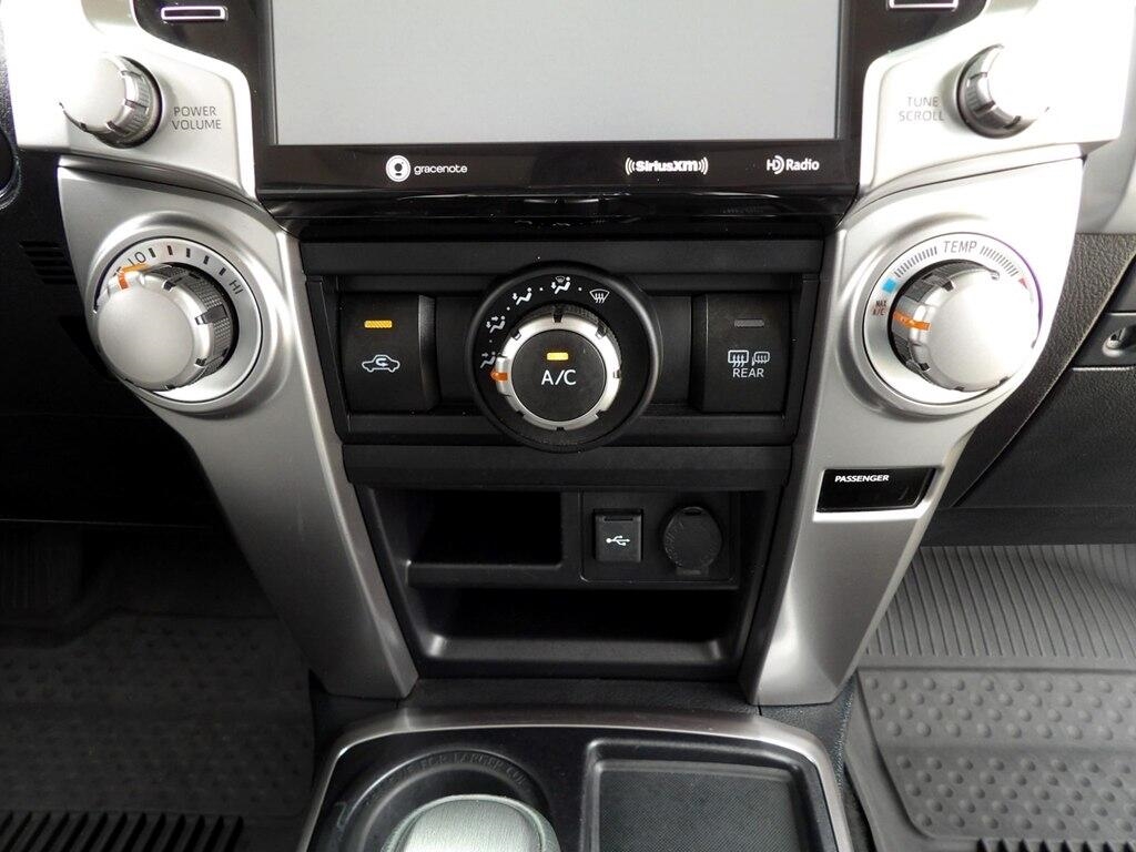 Toyota 4Runner  2021 Toyota 4Runner  2021