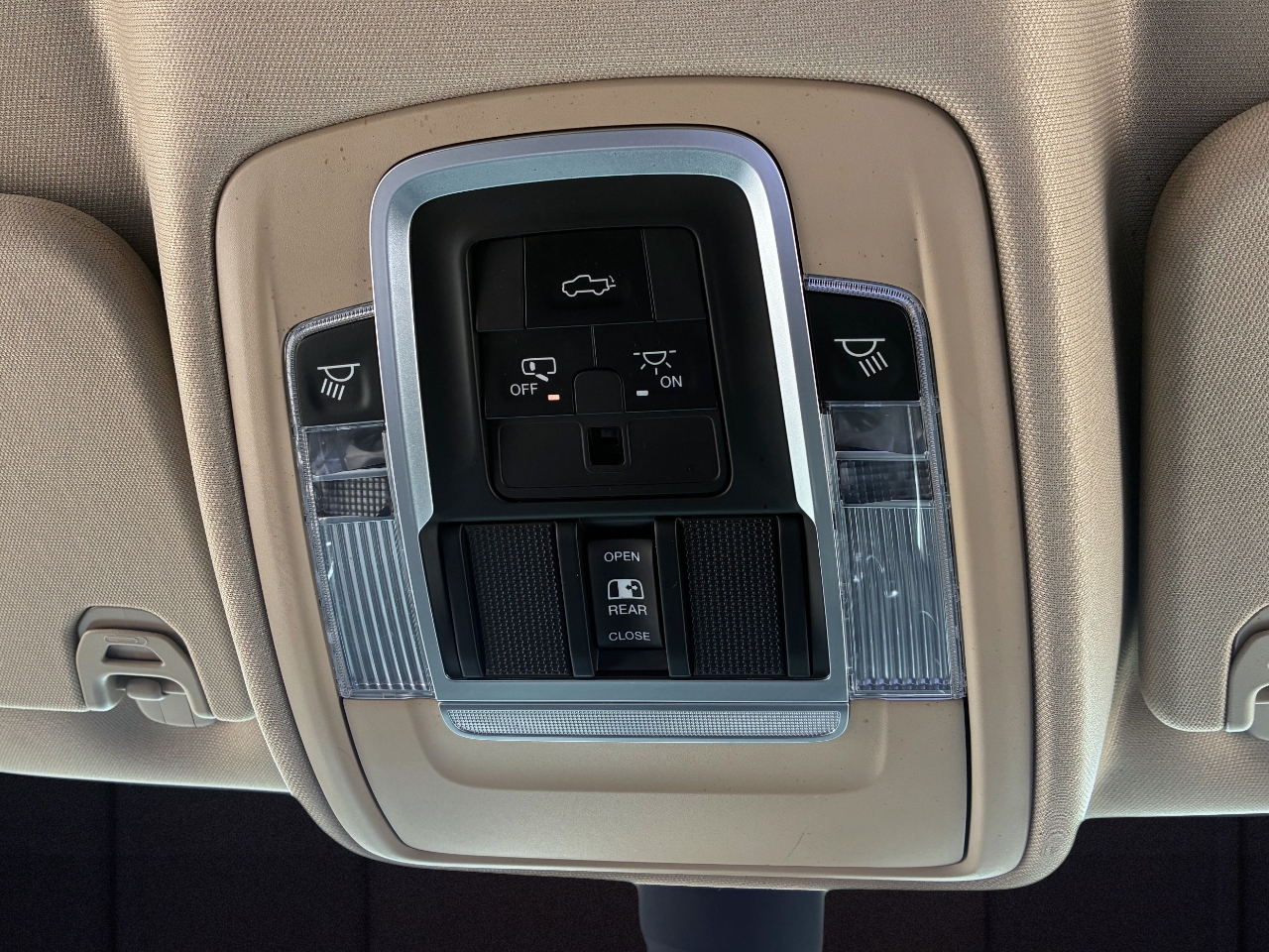 RAM 1500 Laramie 2019 RAM 1500 Laramie 2019