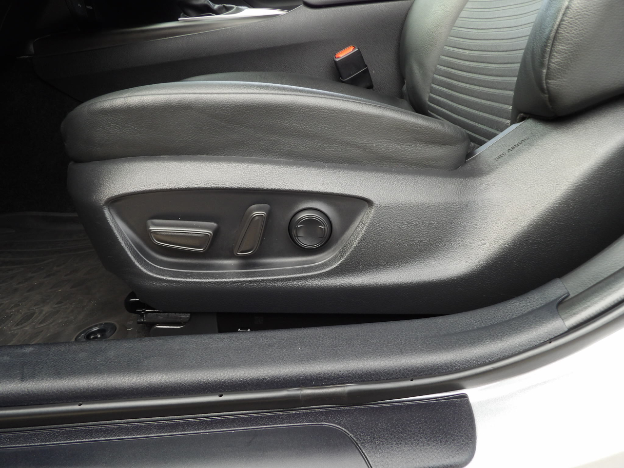 Toyota Camry SE 2024