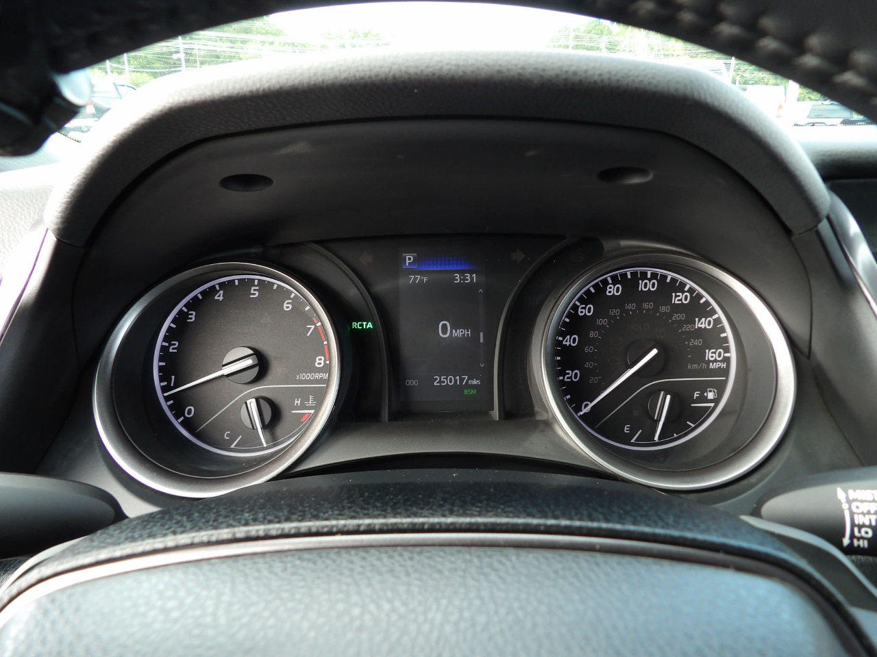 Toyota Camry SE 2024