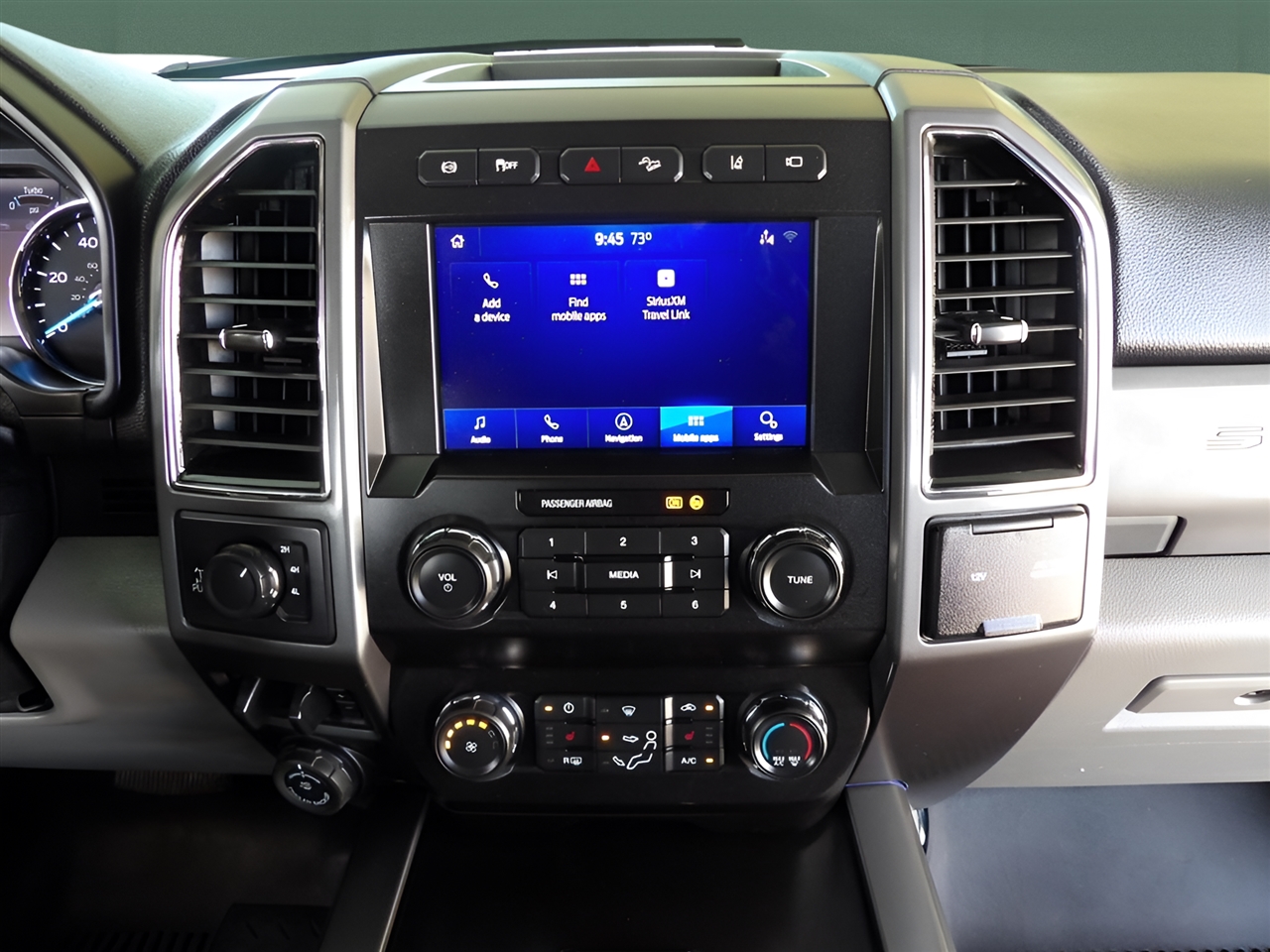 2020 Ford F-250 photo 22