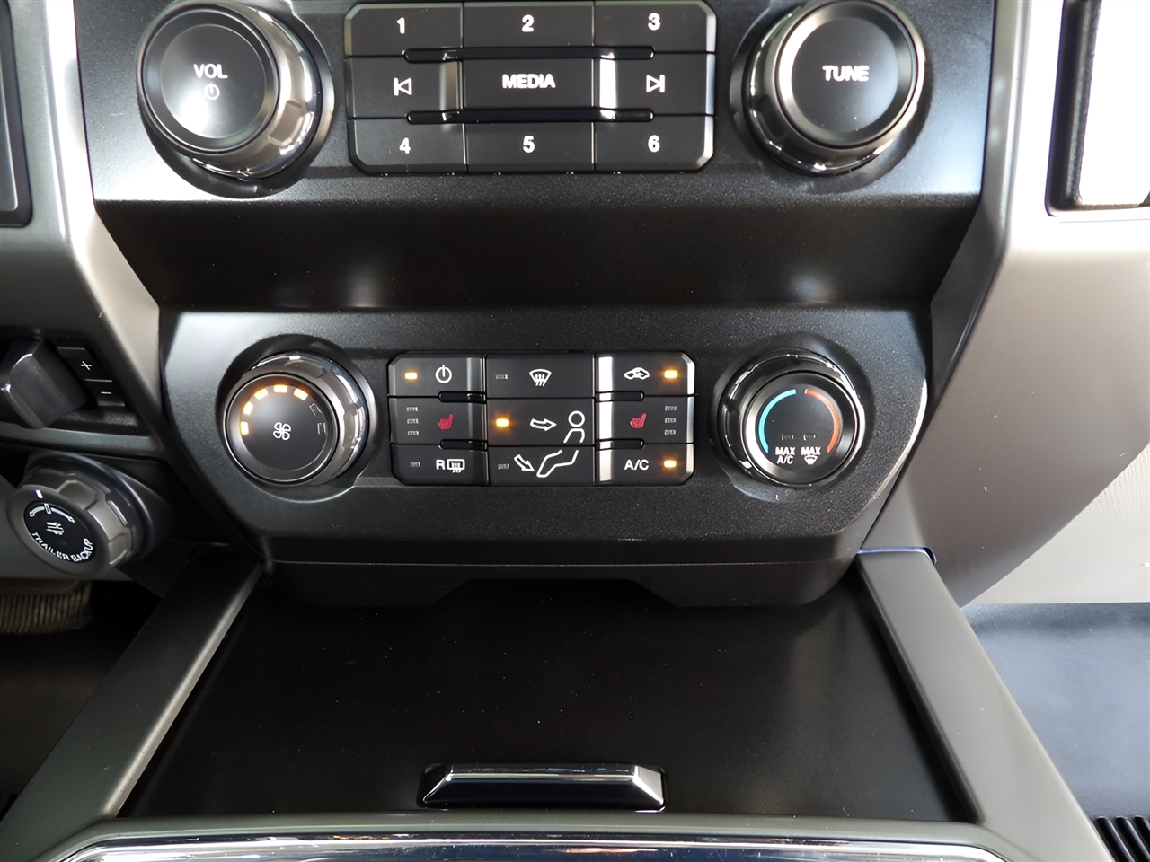 2020 Ford F-250 photo 26