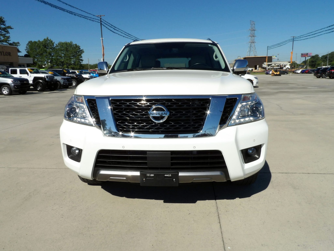 Nissan Armada  2019