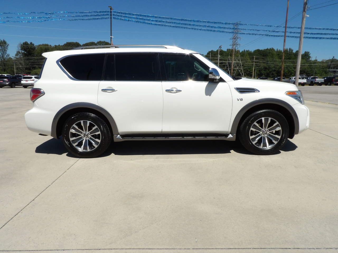 Nissan Armada  2019