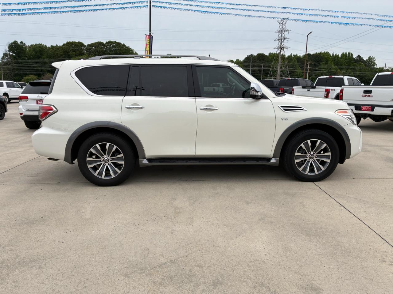 Nissan Armada  2019