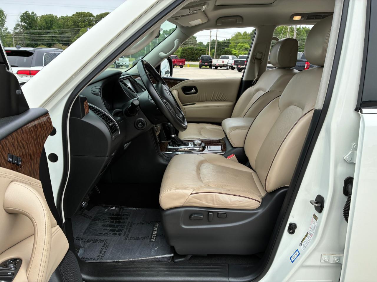 Nissan Armada  2019