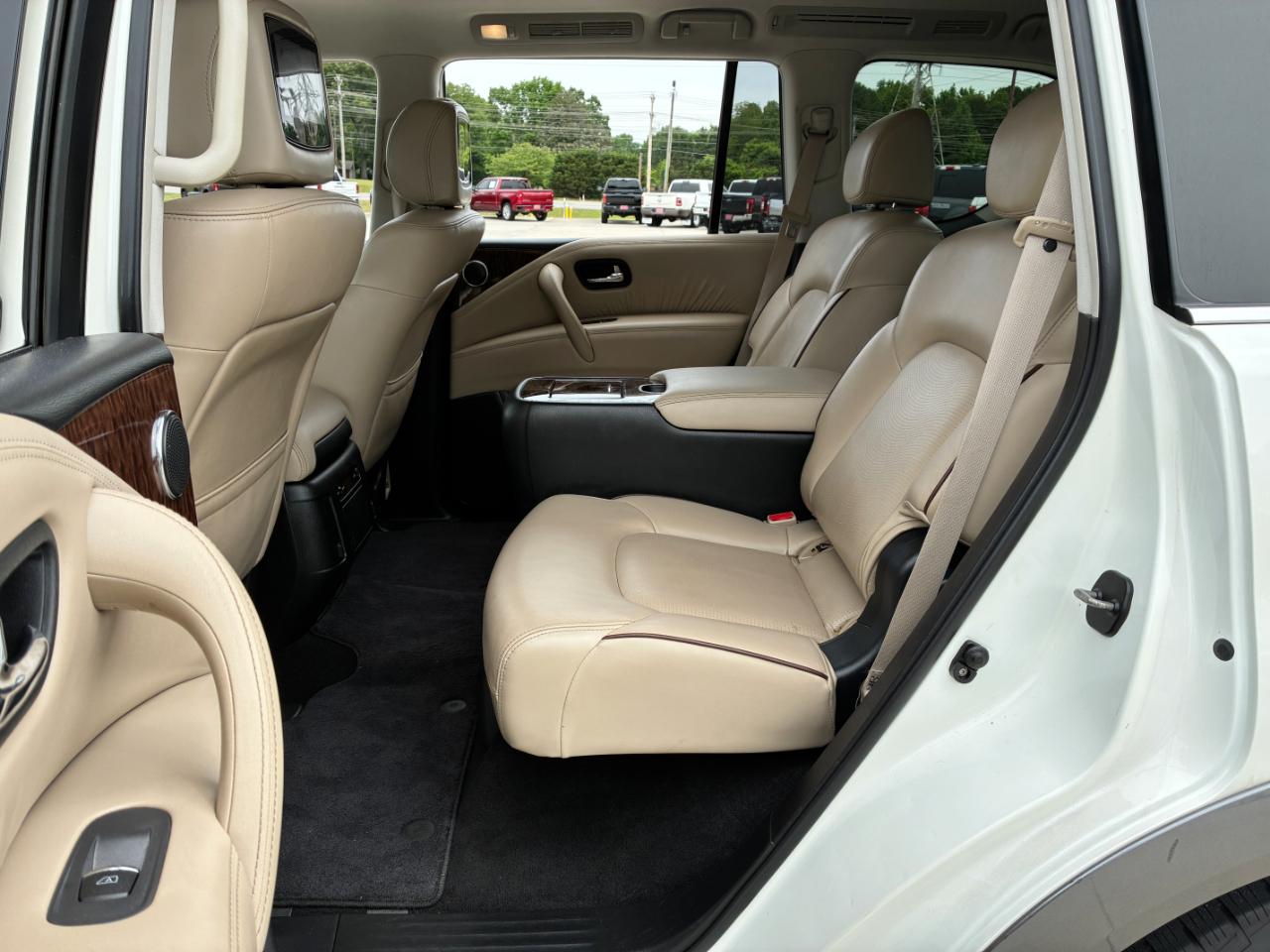 Nissan Armada  2019