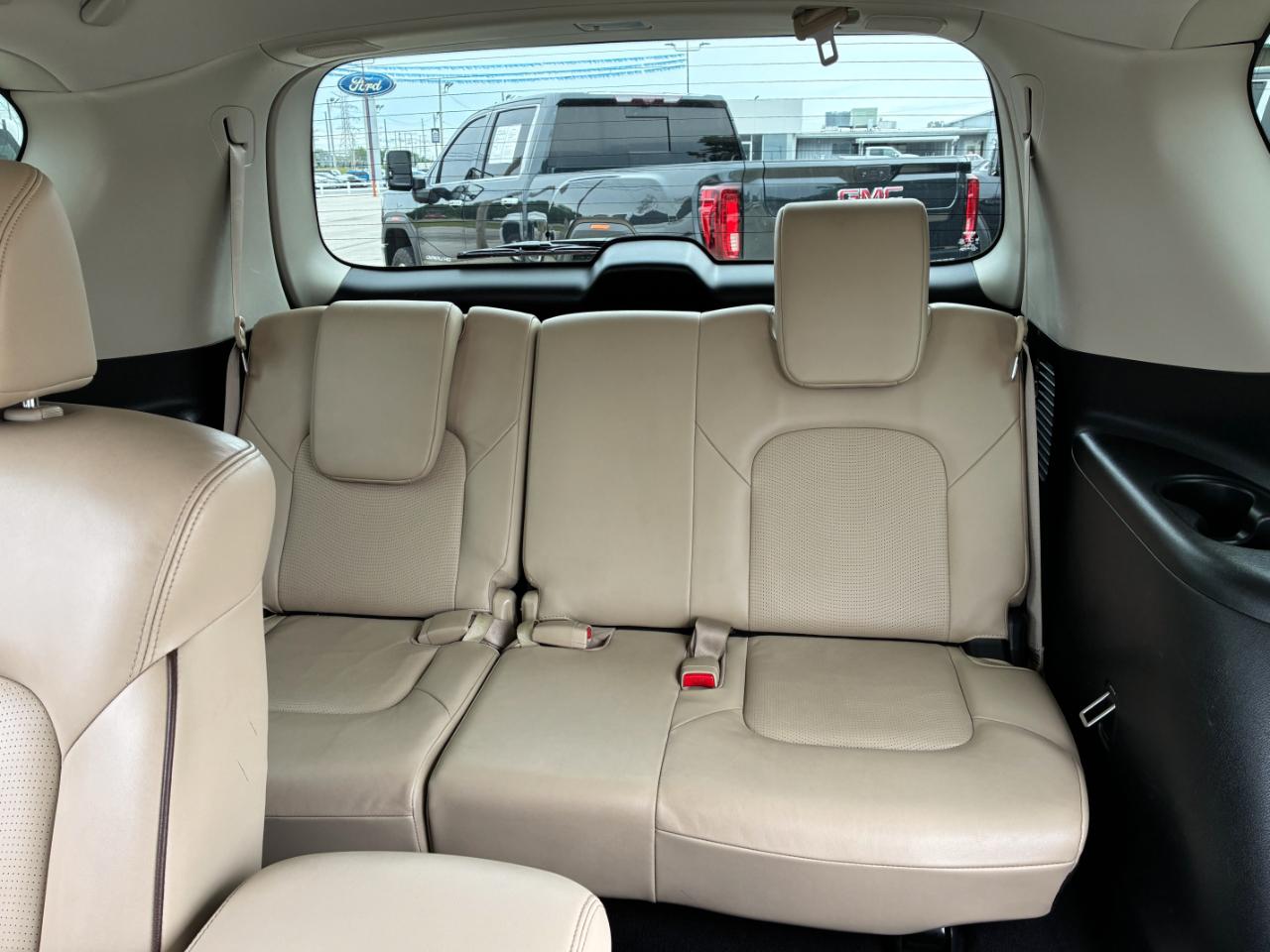 Nissan Armada  2019