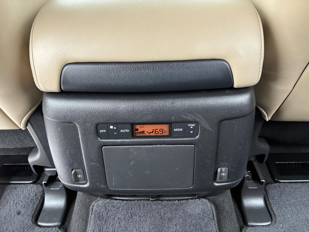 Nissan Armada  2019
