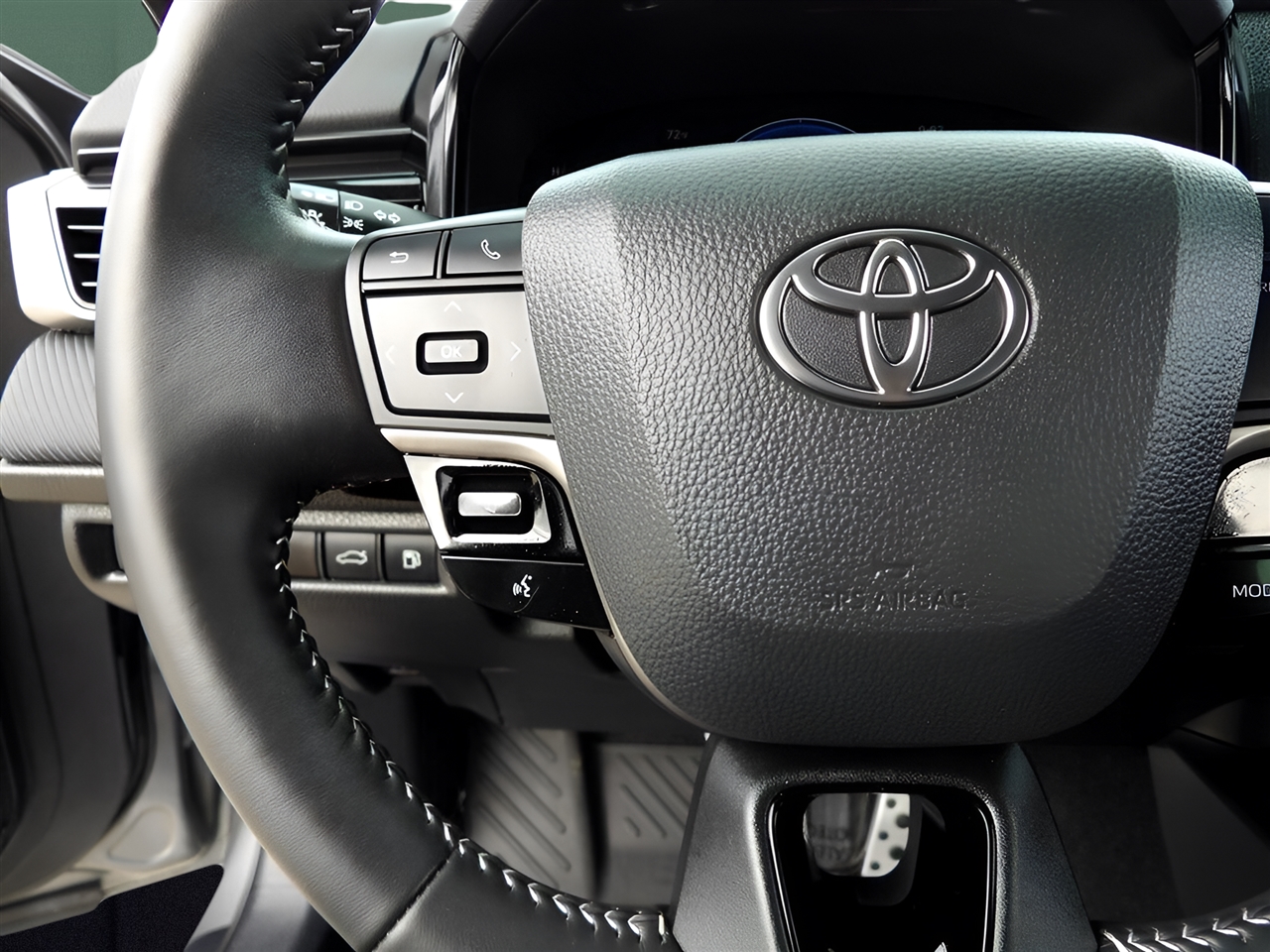 Toyota Camry Hybrid  2025 Toyota Camry Hybrid  2025