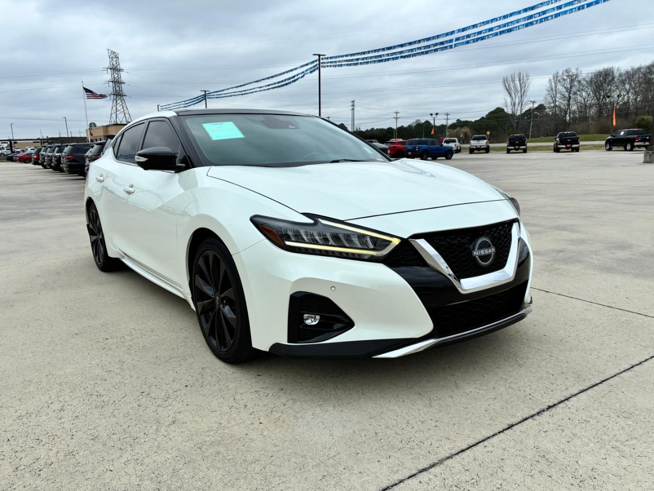 Nissan Maxima  2023