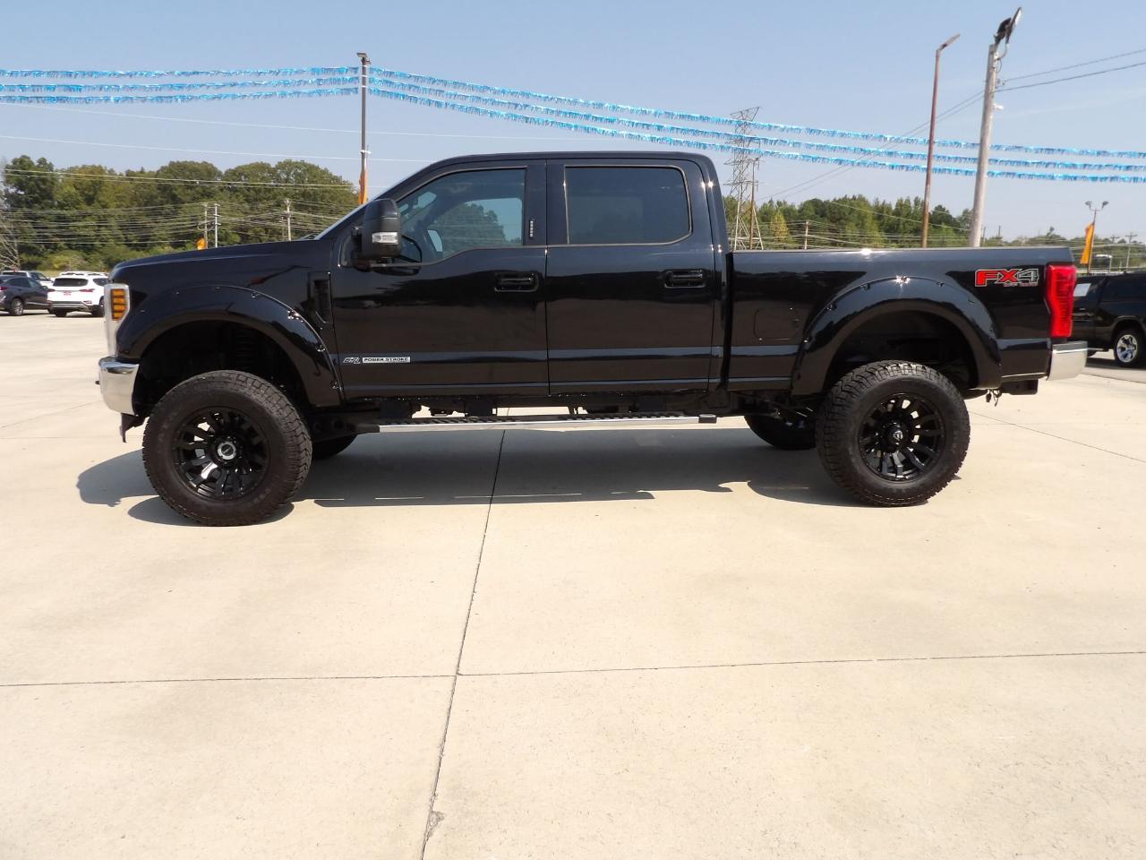 Ford F-250 SD Lariat 2019