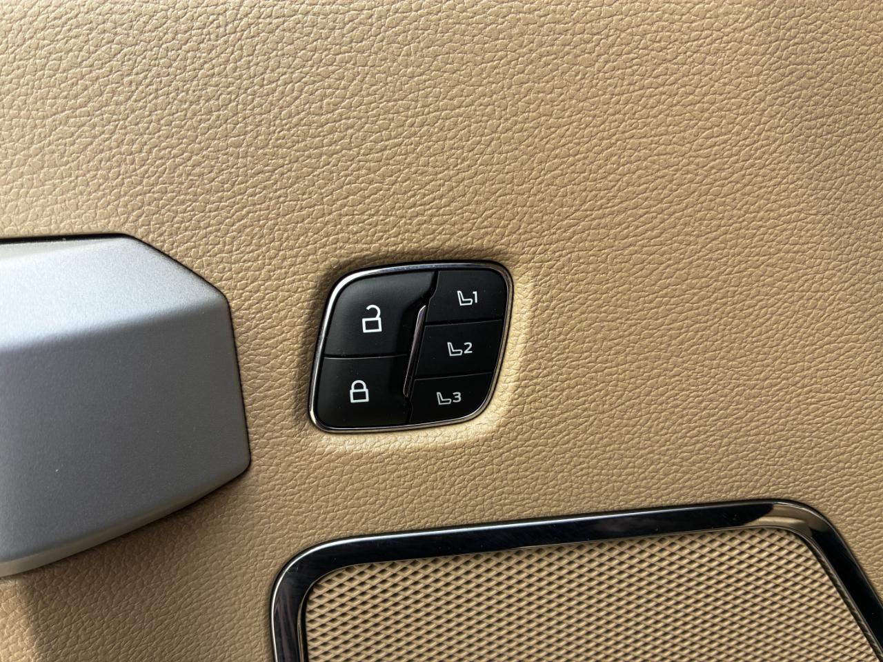 Ford F-250 SD Lariat 2020