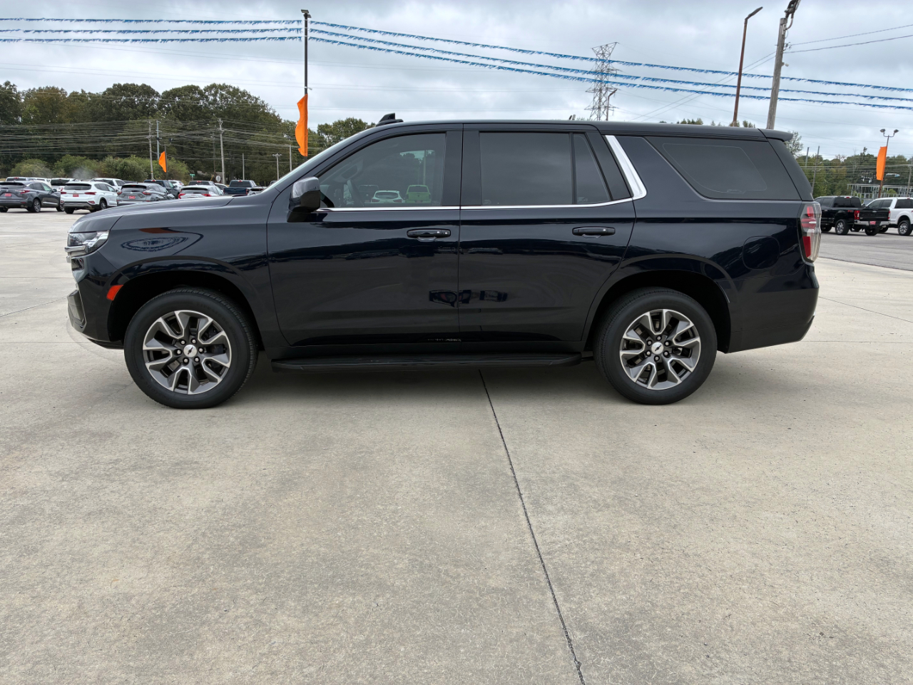 Chevrolet Tahoe  2021