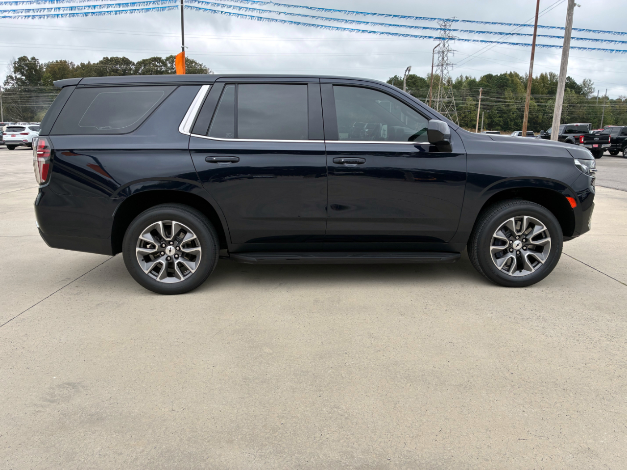 Chevrolet Tahoe  2021